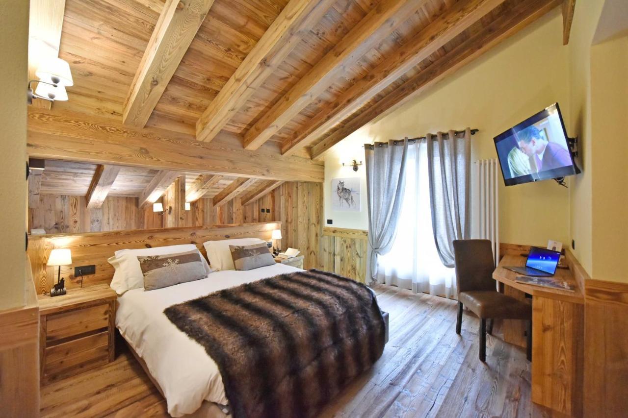 Hotel La Rouja Камполук Экстерьер фото